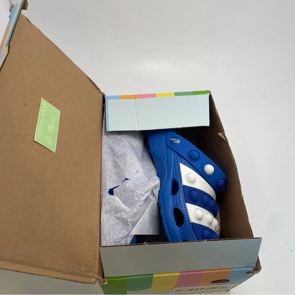 Engtoy Blue White Foam Clogs Kids Popper Playful Shoes Pop It Youth‎ Size 4 US
